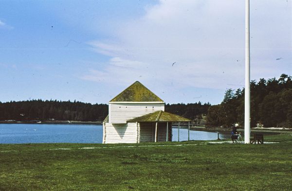 american_camp_326.jpg